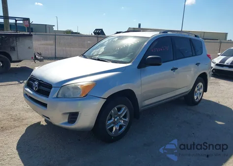 2010 Toyota Rav4 z USA, uszkodzony, nr VIN 2T3BF4DV8AW052302